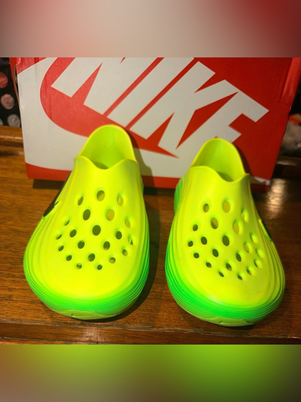 Nike Reactx Rejuven8 Kids Size 4Y - Picture 2 of 8